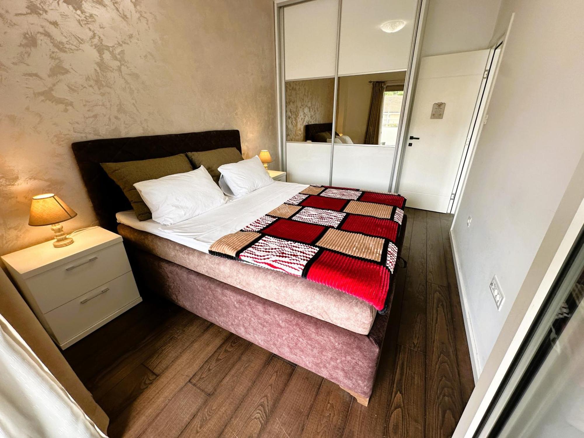 Apartmán Stan Na Dan Podgorica Exteriér fotografie